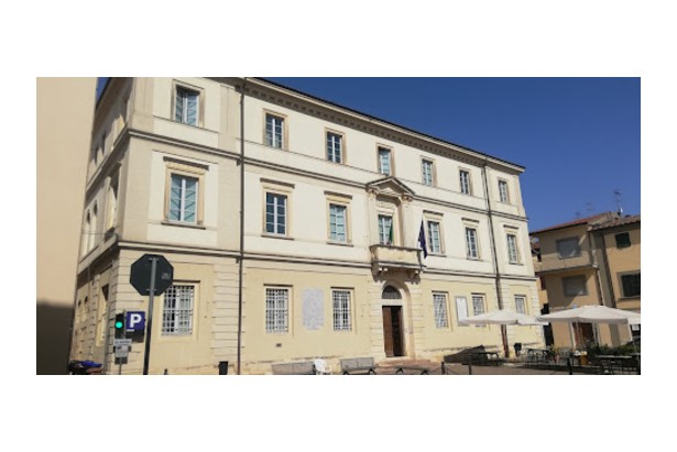 facciata del Comune